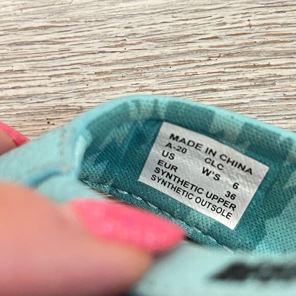 New Reef Sandals 6 Ortho Bounce Aqua Turquoise Blue Thong Flip Flops NWT - Picture 11 of 12